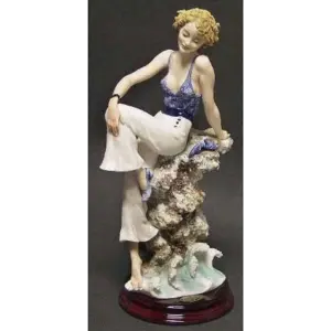 Giuseppe Armani Sabrina 110C Porcelain Figurine Collectible