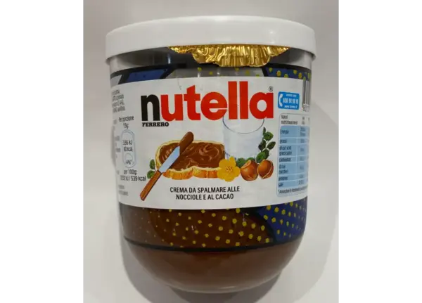 Nutella Chocolate Hazelnut Spread 220g Italian-Made - Image 2