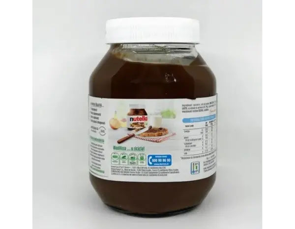 Nutella Hazelnut Spread 900g Jar - Made in Italy