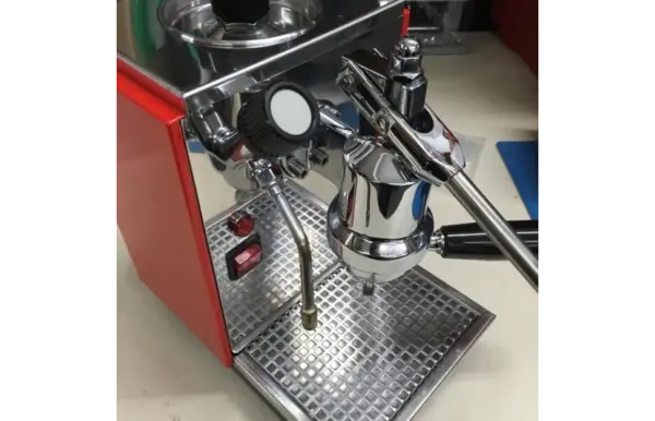 Olympia Cremina Espresso Machine Refurbished 1990s Red New Grouphead - Image 3