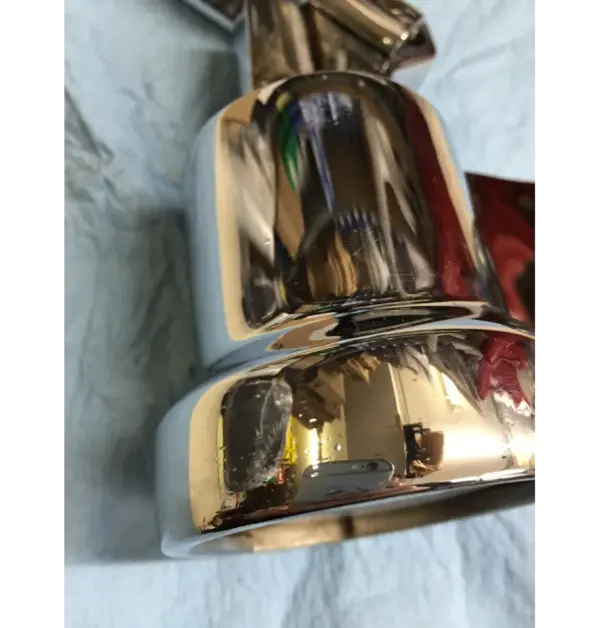 Olympia Cremina Refurbished Espresso Machine Group Head - New Style - Image 3